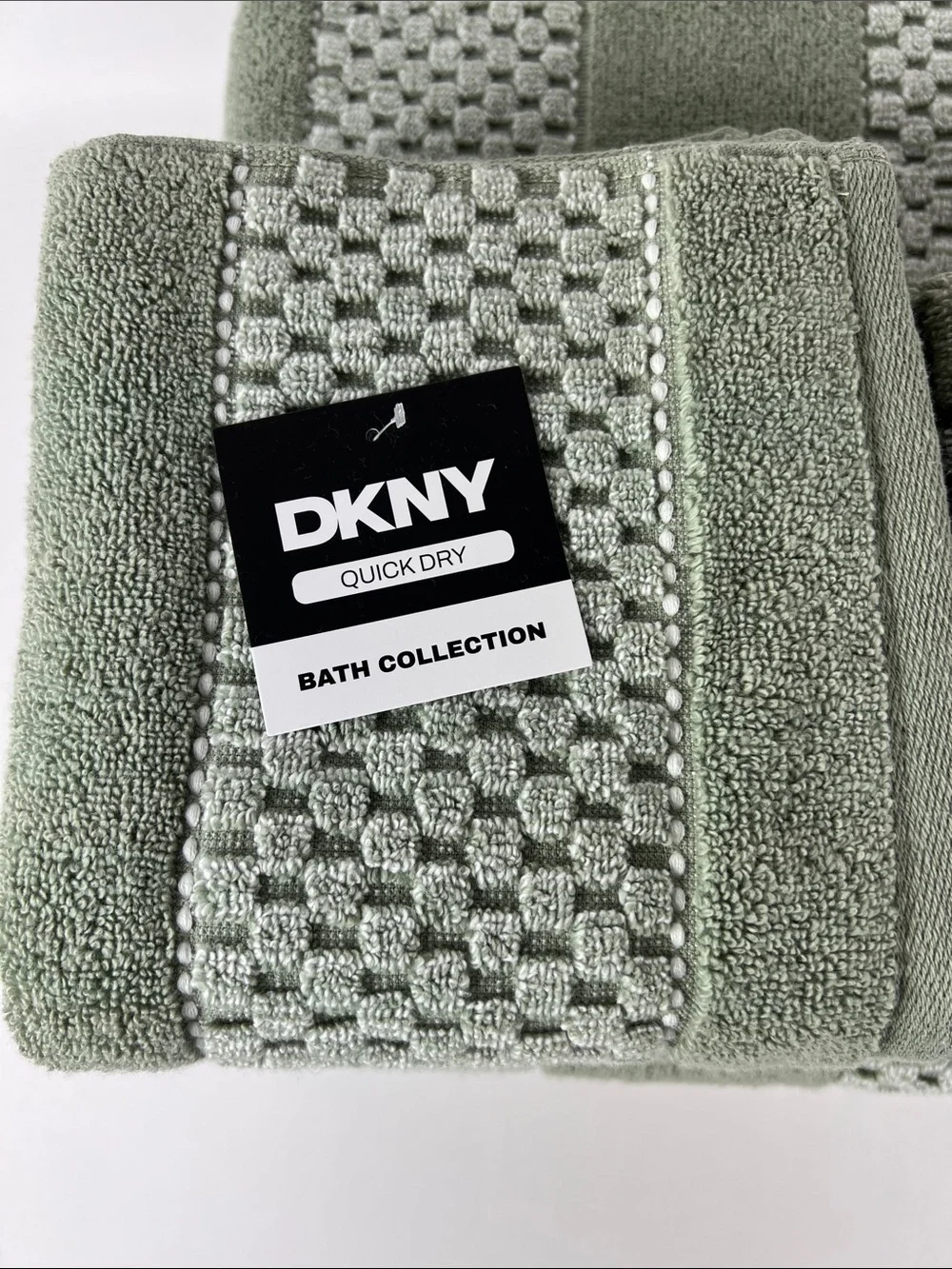 DKNY Bath Towel Set Sage Green White Plush Cotton Zero Twist Set of 8 NEW